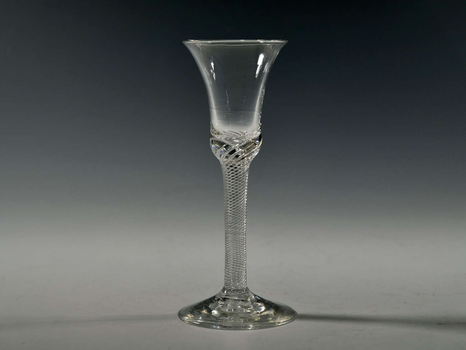 Multi spiral air twist wine glass C1755