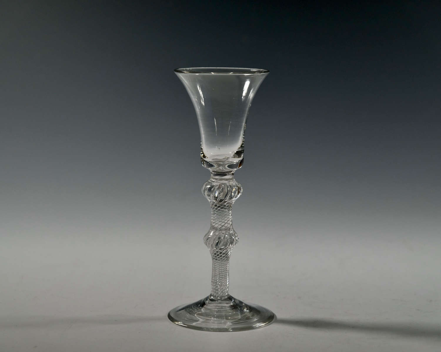 Double knopped air twist wine glass C1755