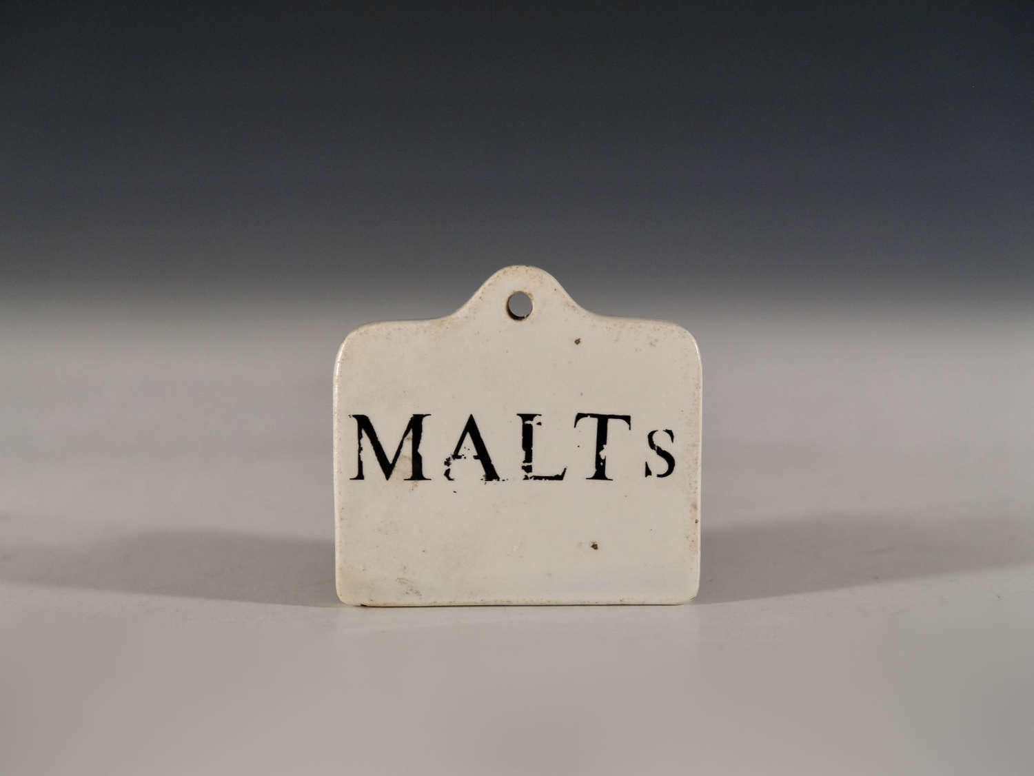 Antique bin label Malts late 18th - Early 19th Century