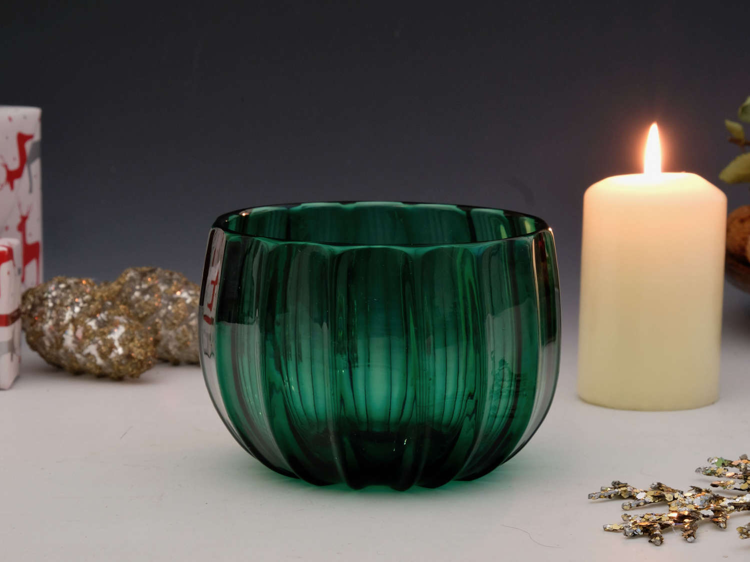 Antique glass green finger bowl English c1820