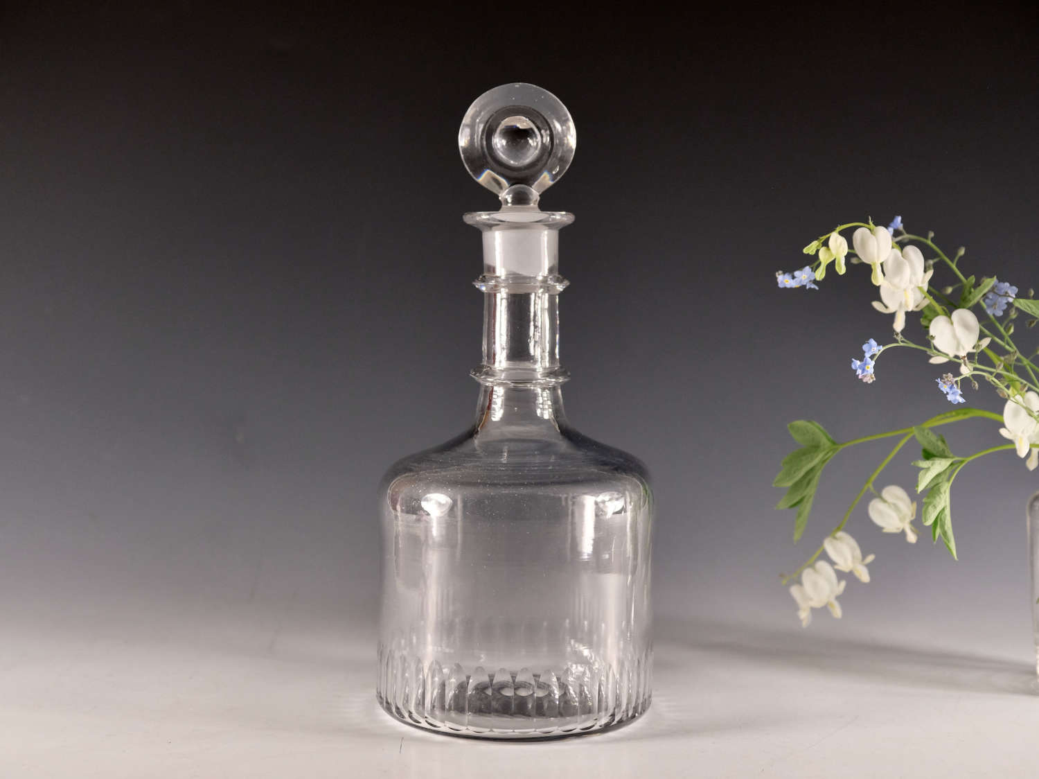 Antique glass - fine mallet decanter Irish c1820